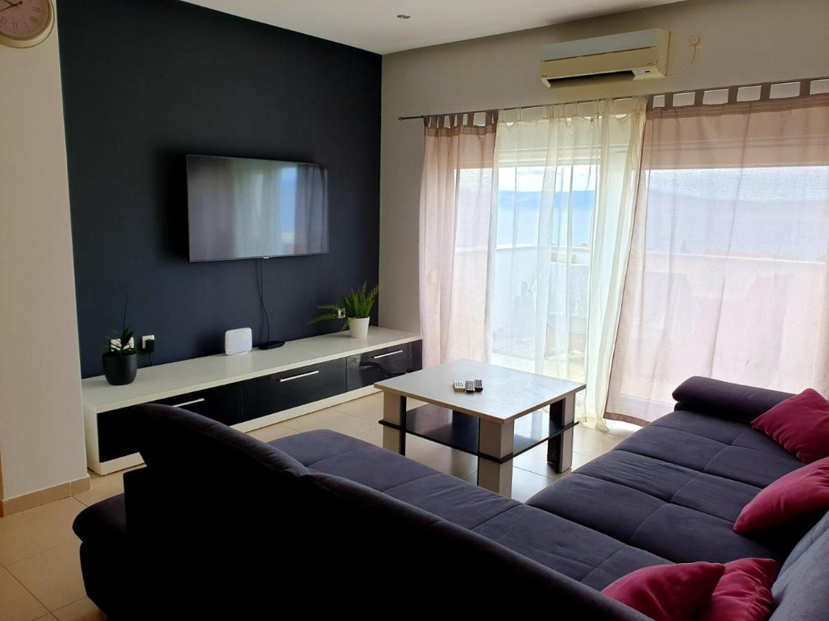 Apartman Lara Crikvenica Εξωτερικό φωτογραφία