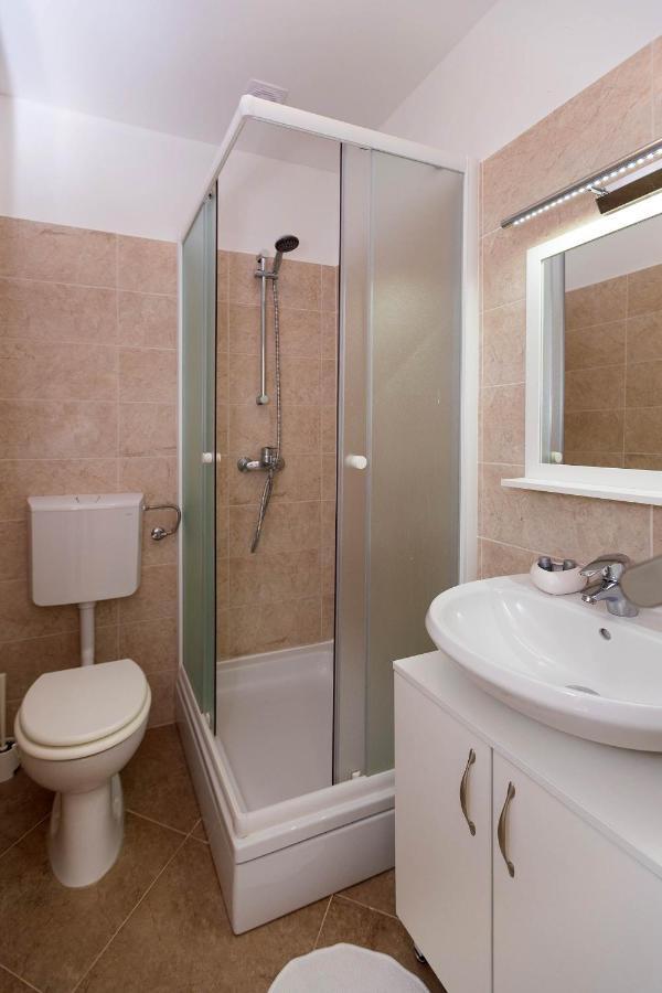Apartman Lara Crikvenica Εξωτερικό φωτογραφία